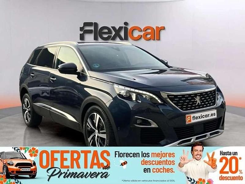 Usado Peugeot 5008 Allure 180 CV (132 kW) 2019 Azul SUV