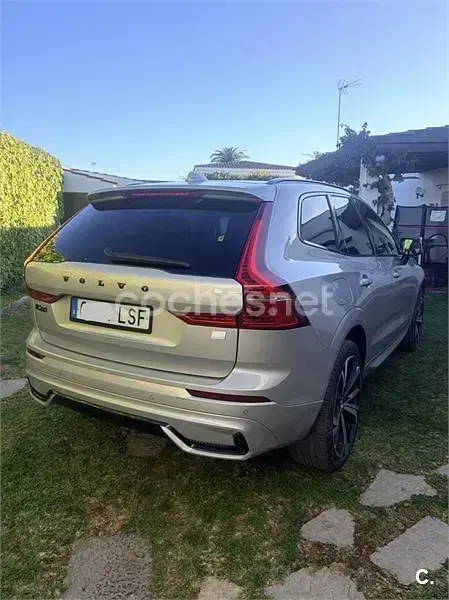 Usado Volvo XC60 Ultimate 350 CV (257 kW) 2021 Gris / plata SUV