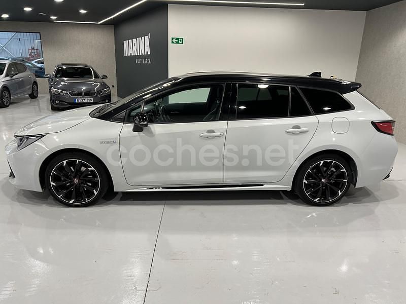 Usado Toyota Corolla Sport 196 CV (144 kW) 2022 Blanco Familiar
