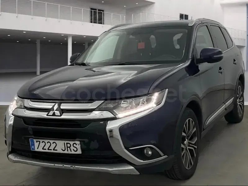 Usado Mitsubishi Outlander Motion 150 CV (110 kW) 2016 Azul SUV