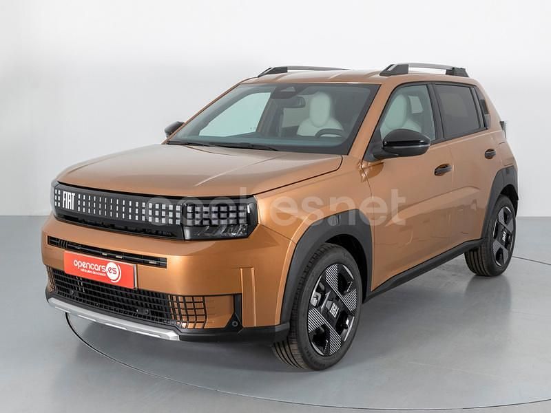 Amarillo Nuevo 2025 Fiat Panda La Prima SUV | 21.900 € - Imagen 1/4