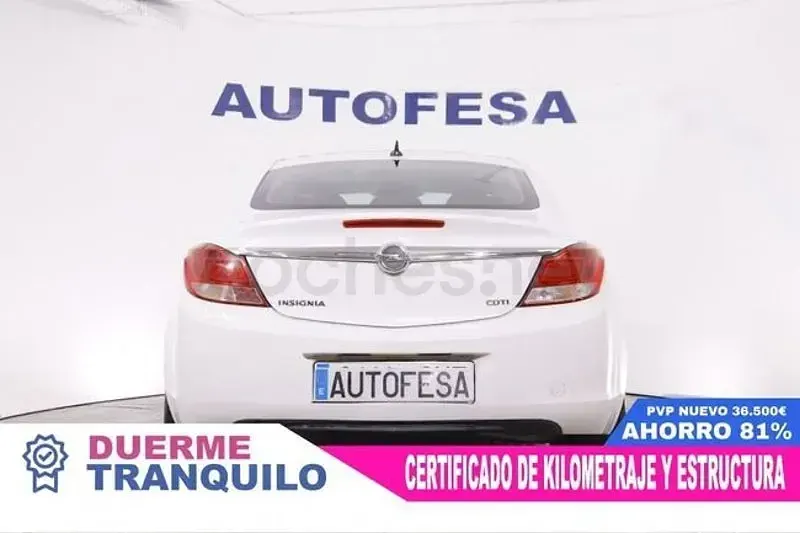Usado Opel Insignia Sport 160 CV (117 kW) 2010 Blanco Berlina