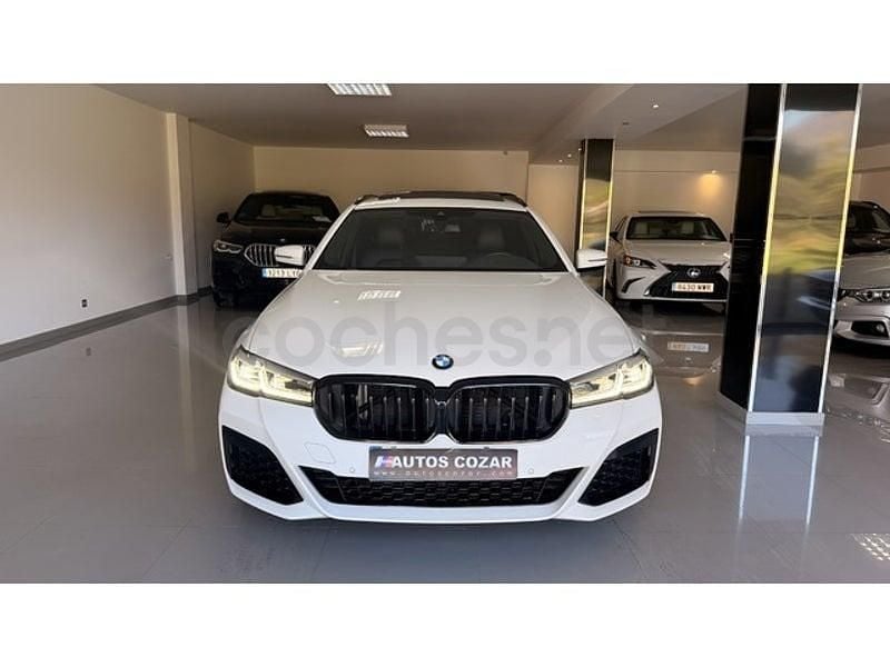 Usado BMW 520 Comfort Edition 190 CV (139 kW) 2022 Blanco Familiar