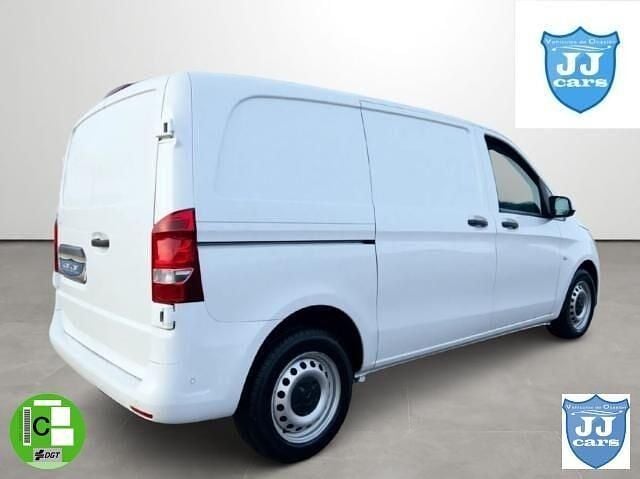 Usado Mercedes Vito 136 CV (100 kW) 2021 Blanco Van