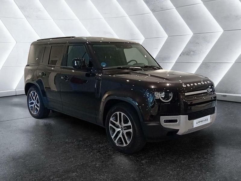 Usado Land Rover Defender S 408 CV (300 kW) 2023 Negro metalizado SUV