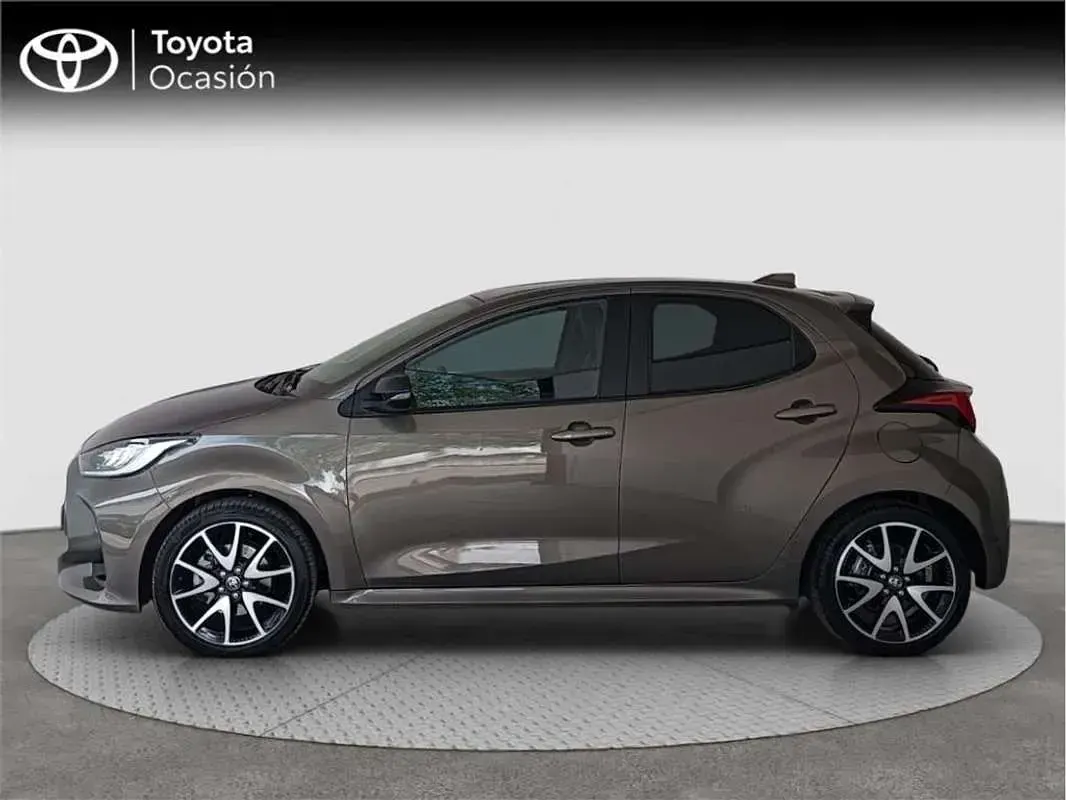 Usado Toyota Yaris Style 116 CV (85 kW) 2022 Utilitario