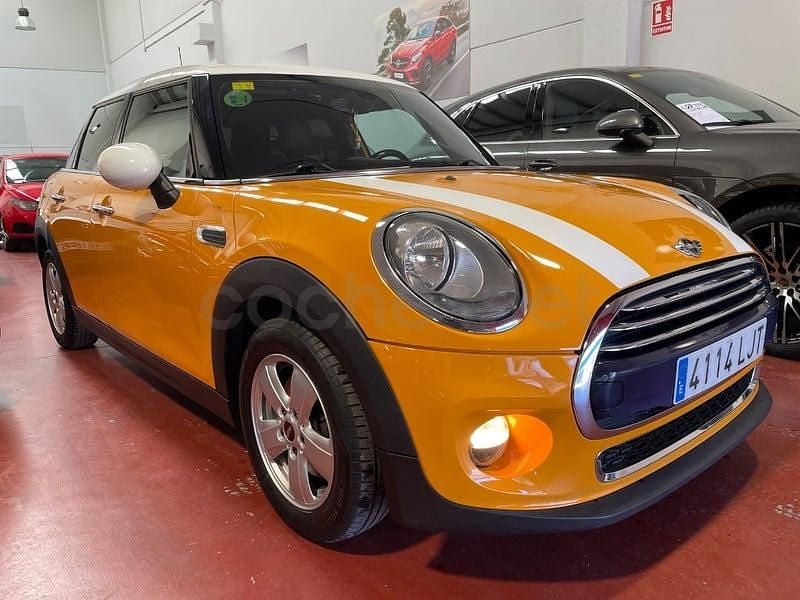 Usado Mini Cooper D 116 CV (85 kW) 2015 Naranja Utilitario