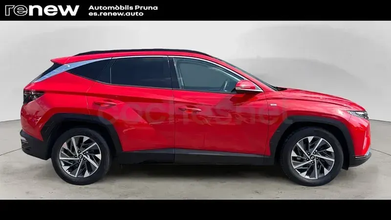 Usado Hyundai Tucson 136 CV (100 kW) 2021 Rojo SUV