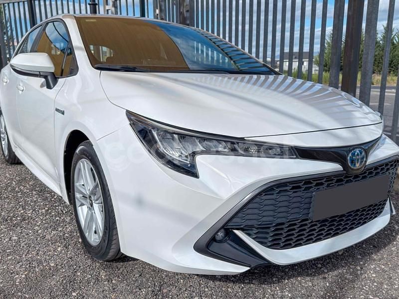 Blanco Usado 2020 Toyota Corolla Active Berlina | 19.590 € (Precio justo) - Imagen 1/4
