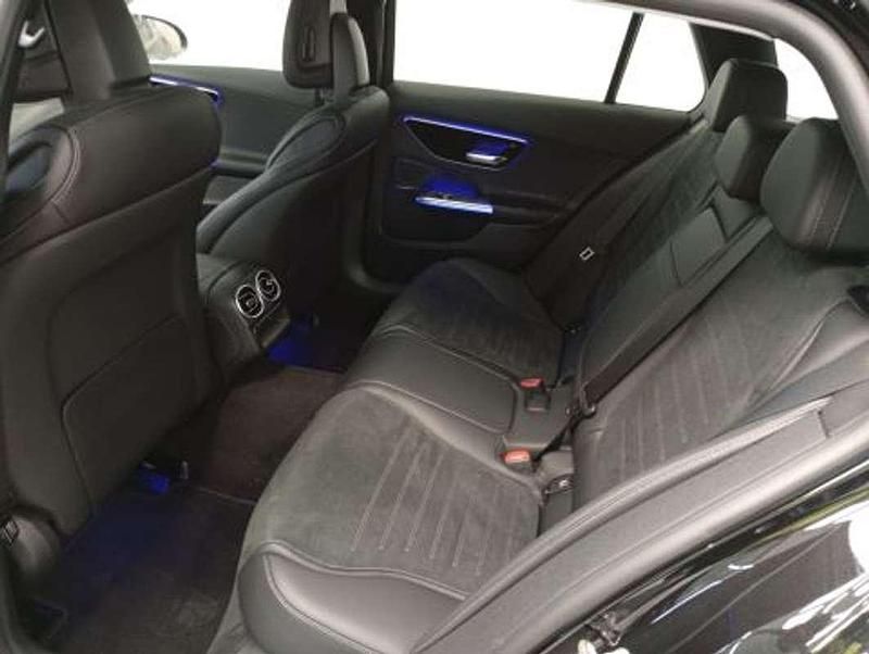 Usado Mercedes C220 200 CV (147 kW) 2024 Negro Familiar