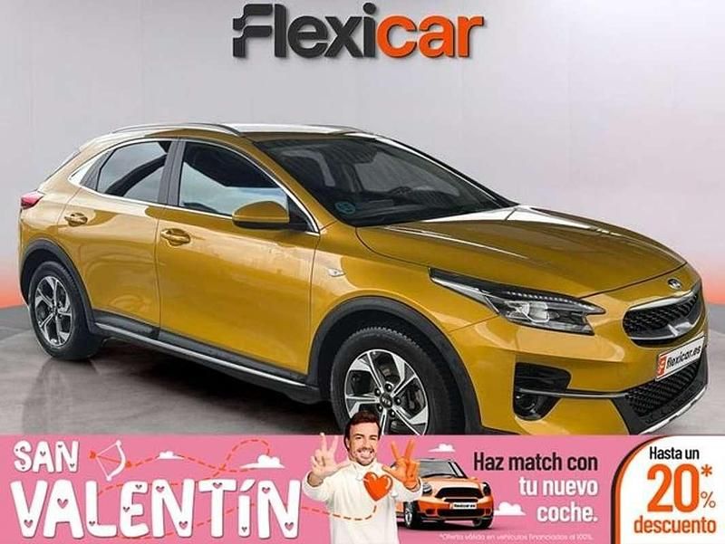 Usado Kia XCeed 120 CV (88 kW) 2020 Amarillo SUV