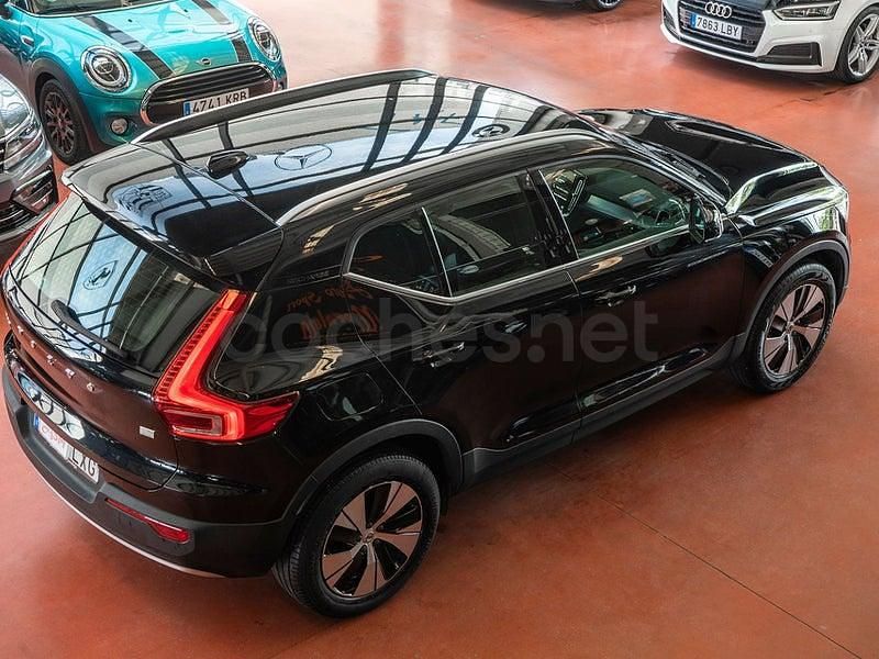 Usado Volvo XC40 Inscription 211 CV (155 kW) 2022 Negro SUV