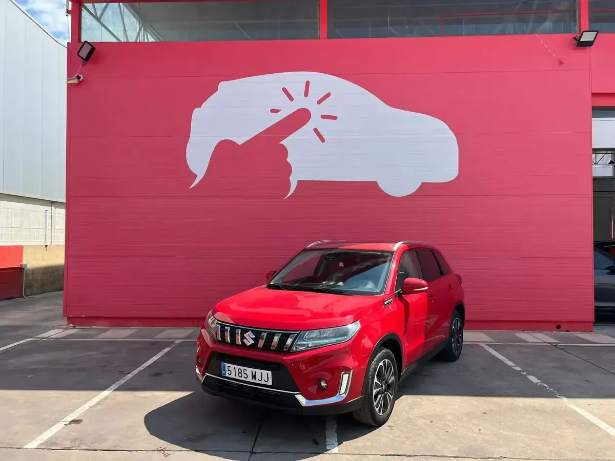 Usado Suzuki Vitara GLX 129 CV (94 kW) 2023 Rojo SUV