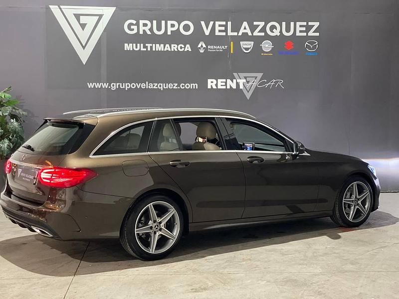 Usado Mercedes C220 AMG line 170 CV (125 kW) 2018 Marrón Familiar