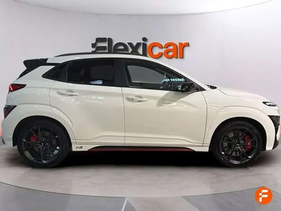 Usado Hyundai Kona 280 CV (205 kW) 2022 Blanco SUV