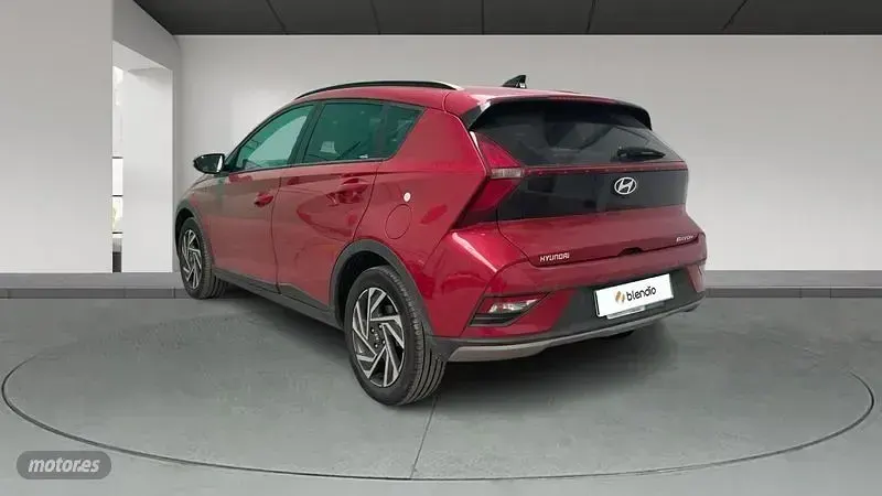 Usado Hyundai Bayon 79 CV (58 kW) 2025 Rojo SUV