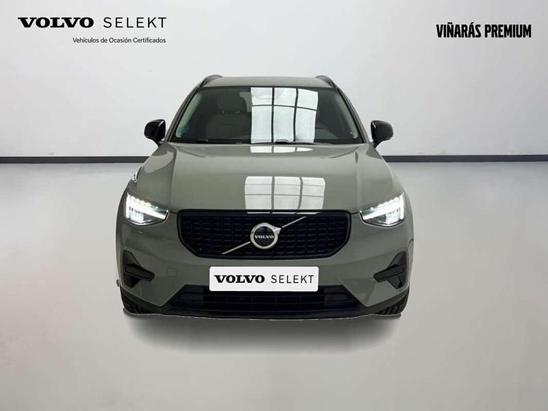 Usado Volvo XC40 Plus 197 CV (144 kW) 2022 Verde SUV