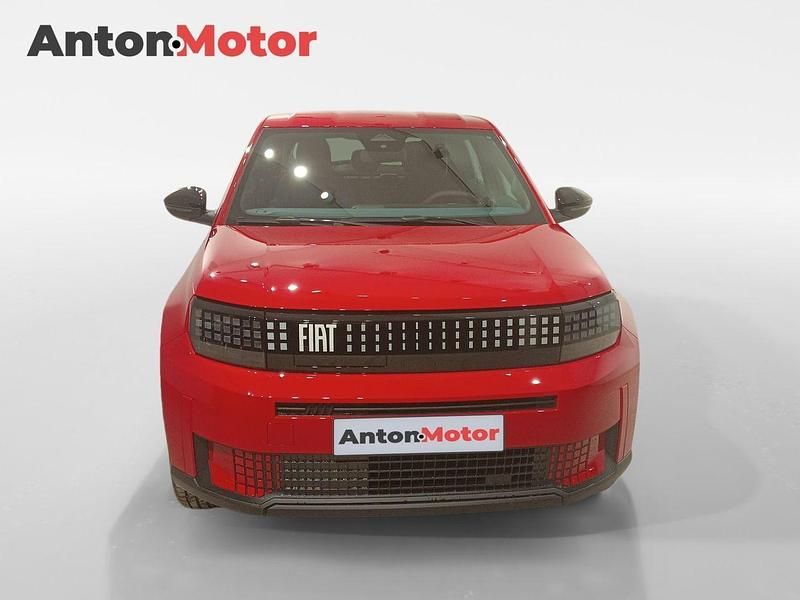 Nuevo Fiat Grande Panda Red 82 kW (112 CV) 2025 Rojo Utilitario