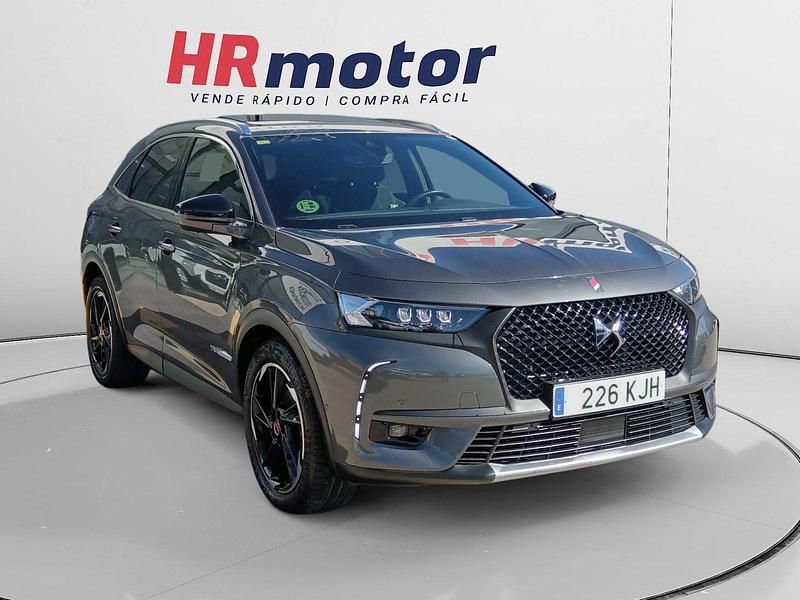 Gris Usado 2018 DS Automobiles DS7 Crossback Performance SUV | 22.110 € (Un poco caro) - Imagen 1/4