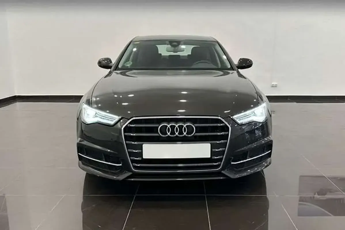 Usado Audi A6 S-Line 190 CV (139 kW) 2017 Gris Berlina