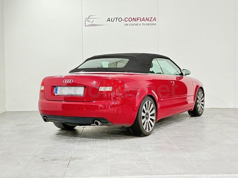 Usado Audi A4 Cabriolet 163 CV (119 kW) 2004 Rojo Descapotable