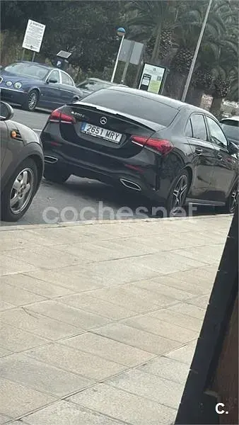 Usado Mercedes A200 150 CV (110 kW) 2021 Negro Berlina