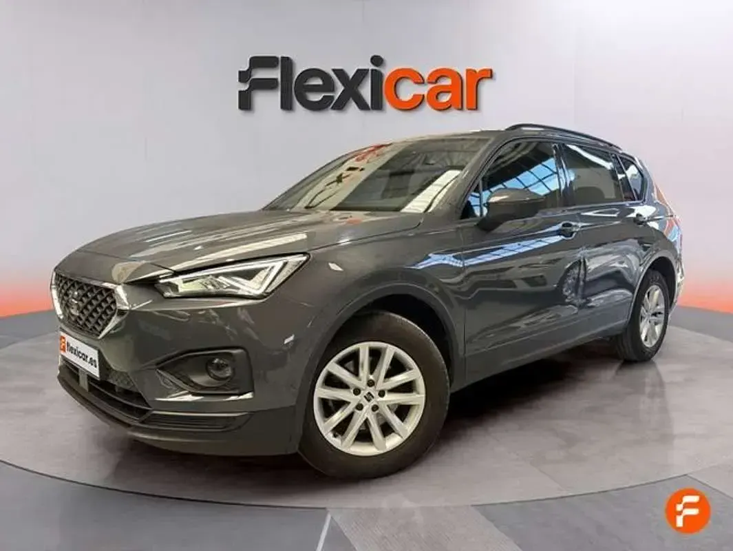 Usado Seat Tarraco Style 150 CV (110 kW) 2022 Gris SUV