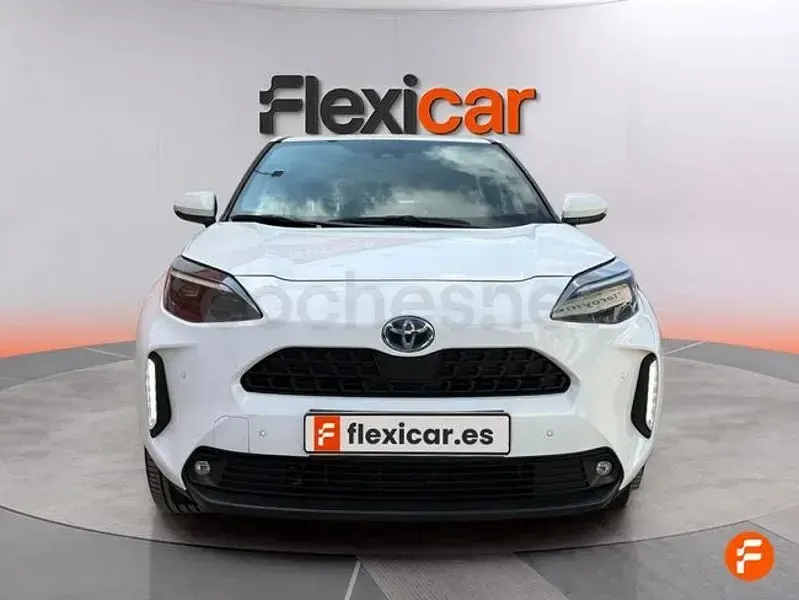 Usado Toyota Yaris Cross Active 116 CV (85 kW) 2022 Blanco SUV