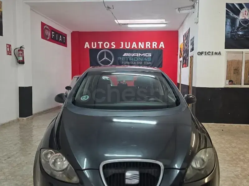 Usado Seat Altea Stylance 102 CV (75 kW) 2004 Negro Monovolumen