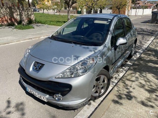 Usado Peugeot 207 95 CV (69 kW) 2009 Gris / plata Berlina