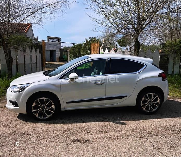 Usado Citroën DS4 163 CV (119 kW) 2012 Blanco Utilitario