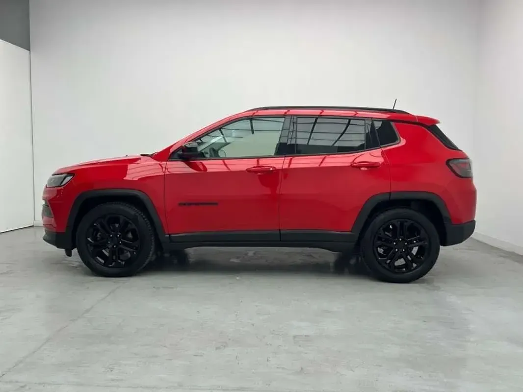 Usado Jeep Compass Night Eagle 131 CV (96 kW) 2022 Rojo SUV