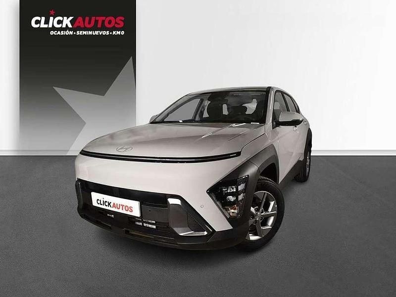 Gris Usado 2024 Hyundai Kona SUV | 19.550 € (Precio justo) - Imagen 1/4