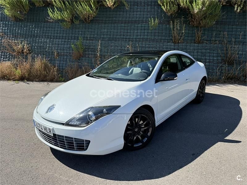 Blanco Usado 2012 Renault Laguna Coupé GT Coupe | 12.900 € - Imagen 1/4