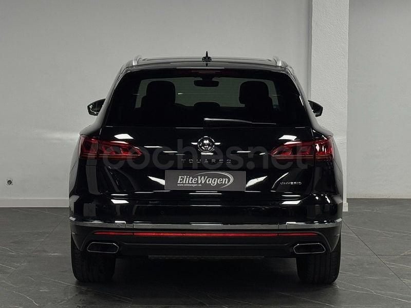 Usado VW Touareg 381 CV (280 kW) 2023 Negro SUV