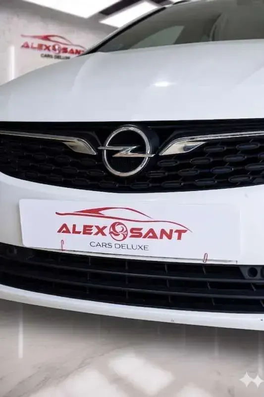 Usado Opel Astra S 131 CV (96 kW) 2022 Blanco Utilitario