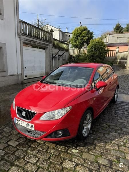 Rojo Usado 2012 Seat Ibiza SC Copa Utilitario | 4800 € (Precio justo) - Imagen 1/4