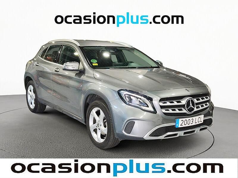 Usado Mercedes GLA200 136 CV (100 kW) 2019 Gris SUV