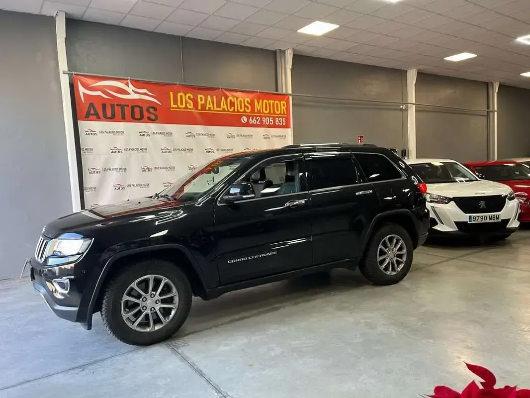 Usado Jeep Grand Cherokee Limited 250 CV (183 kW) 2014 Negro SUV