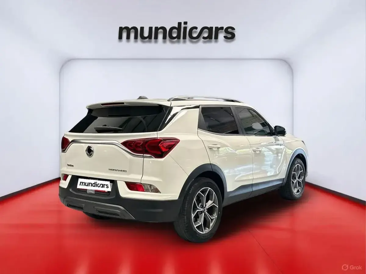 Usado SsangYong Korando 163 CV (119 kW) 2021 Blanco SUV