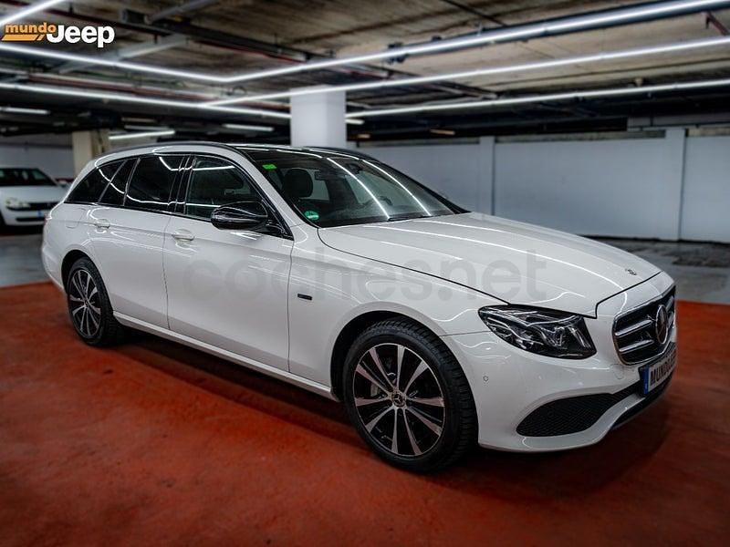 Usado Mercedes E300 306 CV (225 kW) 2019 Blanco Familiar