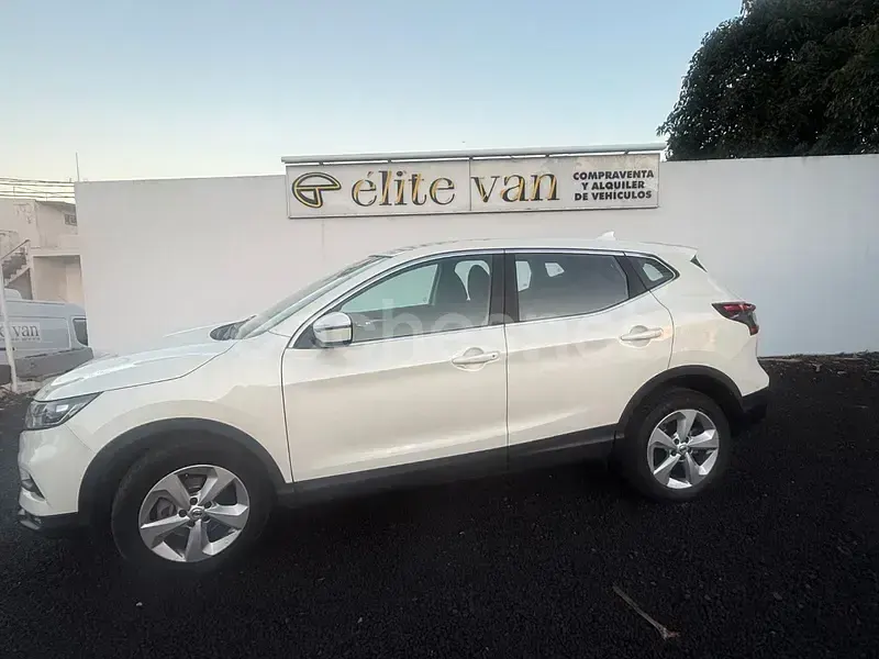 Usado Nissan Qashqai Acenta 115 CV (84 kW) 2018 Blanco SUV