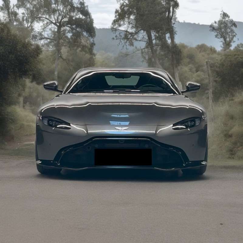 Gris Usado 2018 Aston Martin Vantage Coupe | 136.000 € - Imagen 1/4