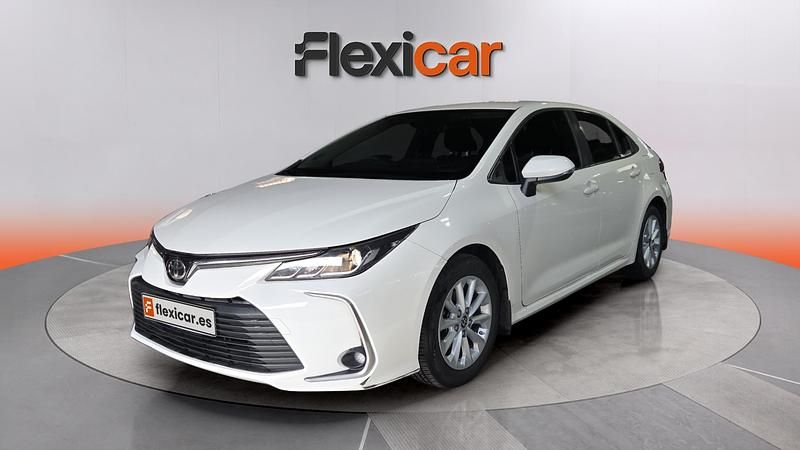 Usado Toyota Corolla Active 140 CV (102 kW) 2023 Blanco Berlina