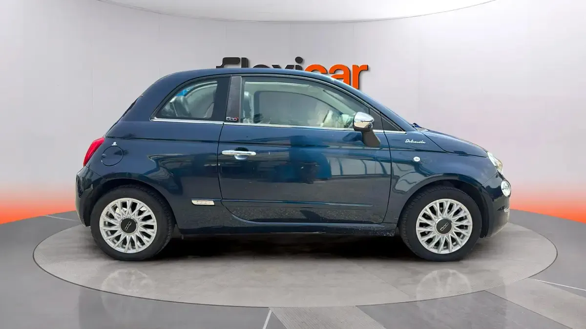 Usado Fiat 500C Dolcevita 71 CV (52 kW) 2021 Azul Descapotable