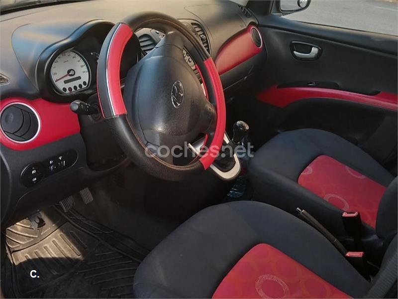 Usado Hyundai i10 Style 66 CV (48 kW) 2008 Negro Utilitario