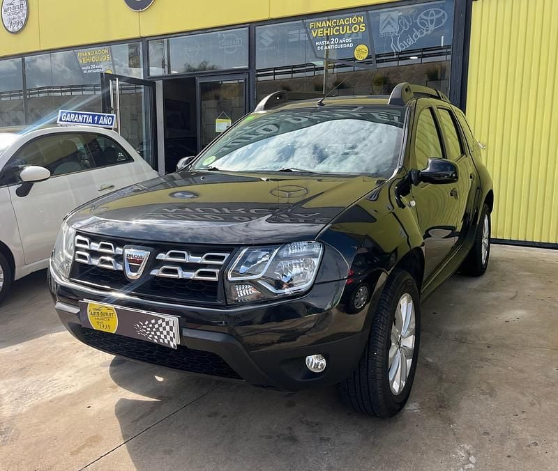 Negro Usado 2014 Dacia Duster Ambiance SUV | 9900 € (Precio justo) - Imagen 1/4