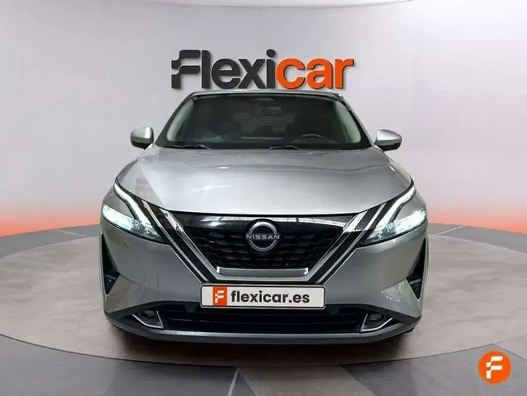 Usado Nissan Qashqai N-Connecta 140 CV (102 kW) 2023 Gris SUV