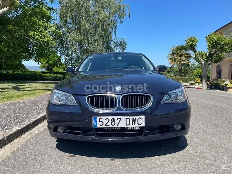 Usado BMW 520 163 CV (119 kW) 2006 Azul Berlina