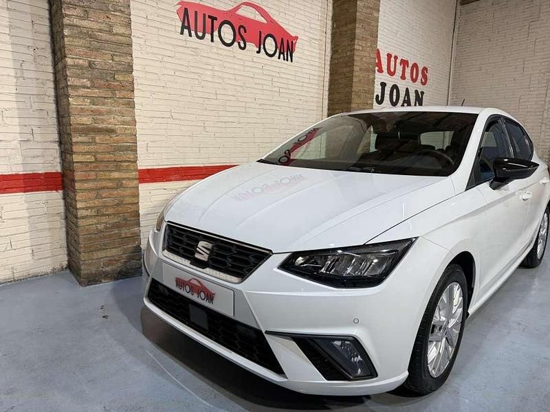 Usado Seat Ibiza FR 116 CV (85 kW) 2024 Blanco Utilitario